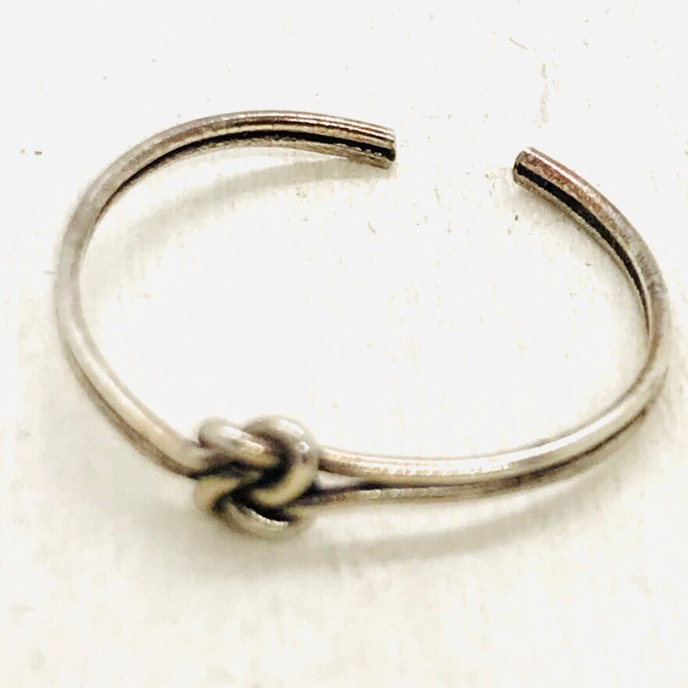Sterling Silver Knot Toe Ring Adjustable - Picture 2 of 5